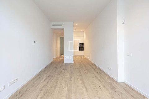 3 chambres apartment à vendre à Barcelona, Catalonia, Spain № 4399 - photo 2