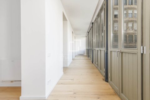 2 chambres apartment à vendre à Barcelona, Catalonia, Spain № 4401 - photo 15