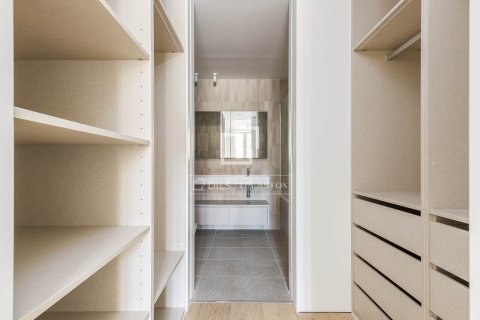 2 chambres apartment à vendre à Barcelona, Catalonia, Spain № 4401 - photo 19