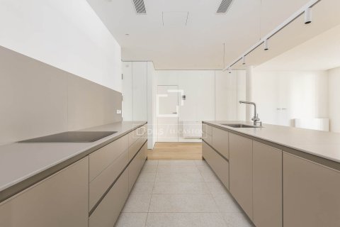 2 chambres apartment à vendre à Barcelona, Catalonia, Spain № 4401 - photo 12