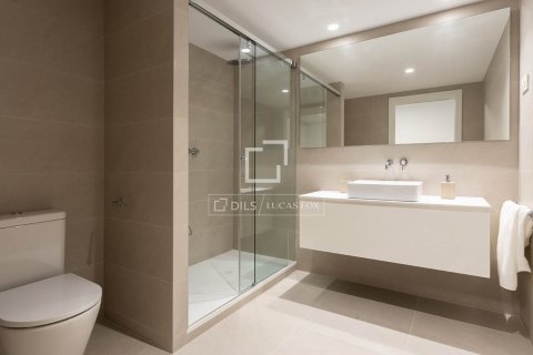 3 chambres apartment à vendre à Barcelona, Catalonia, Spain № 4400 - photo 25