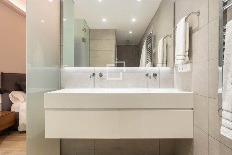 3 chambres apartment à vendre à Barcelona, Catalonia, Spain № 4402 - photo 16