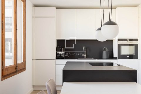 3 chambres apartment à vendre à Barcelona, Catalonia, Spain № 4402 - photo 8