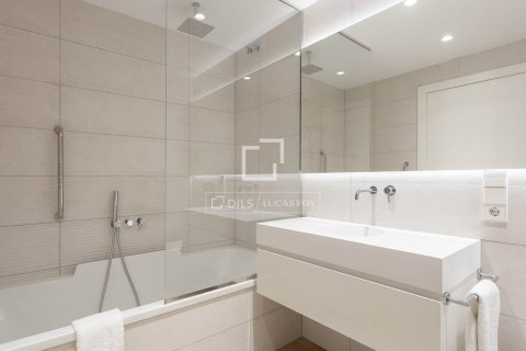 3 chambres apartment à vendre à Barcelona, Catalonia, Spain № 4402 - photo 21