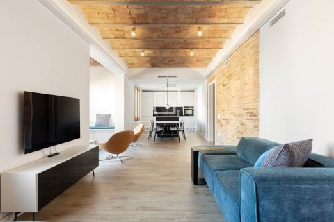 3 chambres apartment à vendre à Barcelona, Catalonia, Spain № 4402 - photo 3