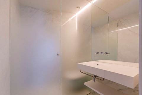 4 chambres apartment à vendre à Barcelona, Catalonia, Spain № 3596 - photo 15