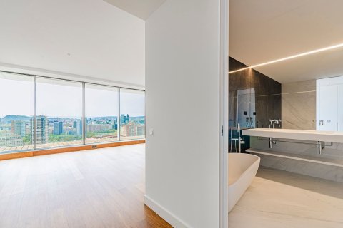 4 chambres apartment à vendre à Barcelona, Catalonia, Spain № 3596 - photo 14