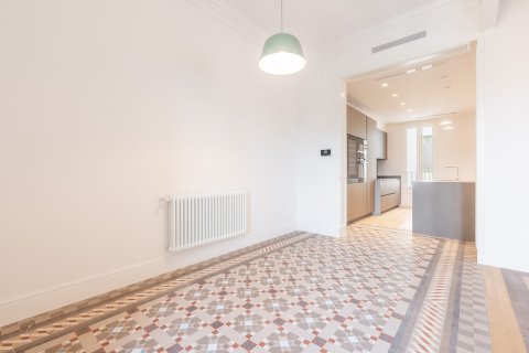 2 chambres apartment à vendre à Barcelona, Catalonia, Spain № 3594 - photo 20