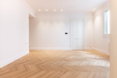 2 chambres apartment à vendre à Barcelona, Catalonia, Spain № 3594 - photo 7