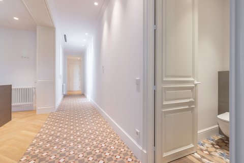 2 chambres apartment à vendre à Barcelona, Catalonia, Spain № 3594 - photo 16