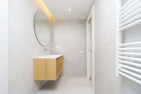 2 chambres apartment à vendre à Barcelona, Catalonia, Spain № 3591 - photo 8