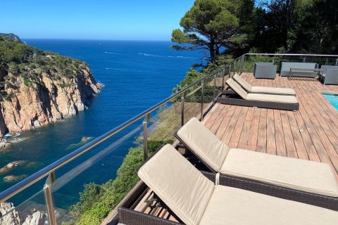 Сasa de 4 dormitorios en venta en Begur, Gerona, Cataluña, Spain № 6793 - foto 26