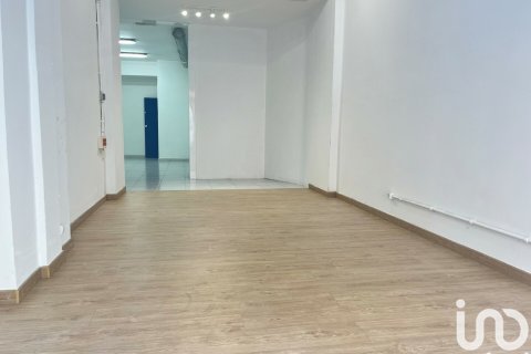 65 sq.m. commercial property for rent in Sitges, Barcelona, Catalonia, Spain № 5146 - photo 8