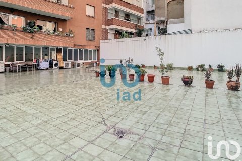 291 sq.m. commercial property for rent in Barcelona, Catalonia, Spain № 5142 - photo 19