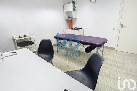291 sq.m. commercial property for rent in Barcelona, Catalonia, Spain № 5142 - photo 5