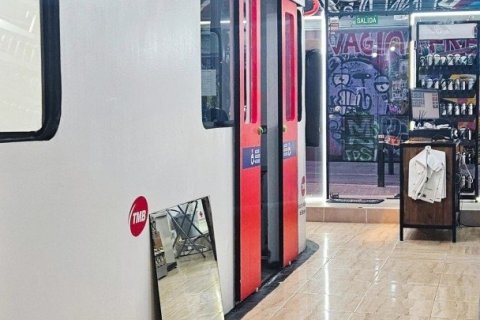 78 sq.m. commercial property for rent in Barcelona, Catalonia, Spain № 5144 - photo 4