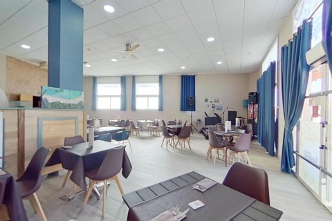 113 sq.m. commercial property for rent in Altafulla, Tarragona, Catalonia, Spain № 5143 - photo 7