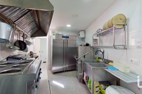 113 sq.m. commercial property for rent in Altafulla, Tarragona, Catalonia, Spain № 5143 - photo 25