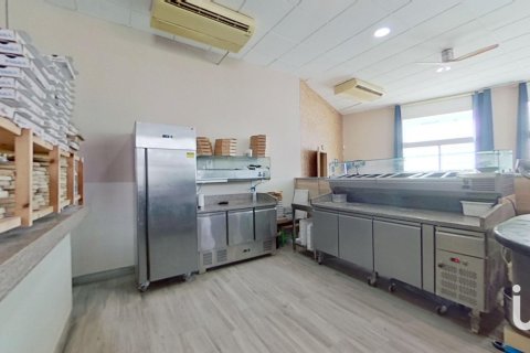 113 sq.m. commercial property for rent in Altafulla, Tarragona, Catalonia, Spain № 5143 - photo 22