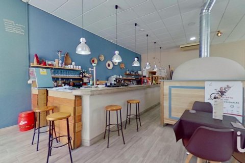 113 sq.m. commercial property for rent in Altafulla, Tarragona, Catalonia, Spain № 5143 - photo 8