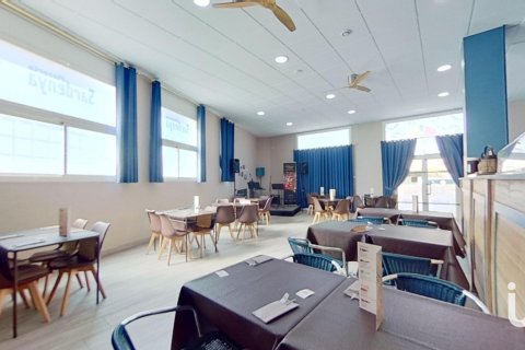 113 sq.m. commercial property for rent in Altafulla, Tarragona, Catalonia, Spain № 5143 - photo 17