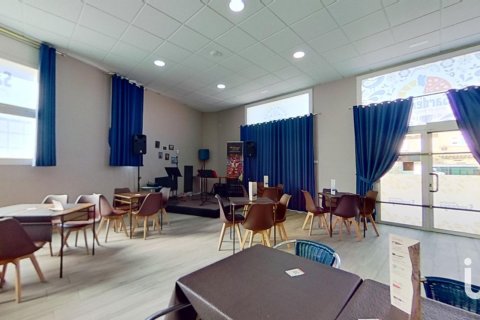 113 sq.m. commercial property for rent in Altafulla, Tarragona, Catalonia, Spain № 5143 - photo 13