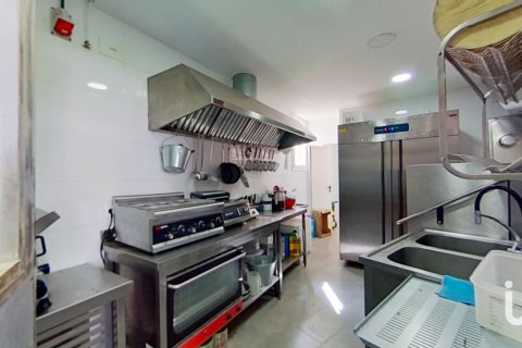 113 sq.m. commercial property for rent in Altafulla, Tarragona, Catalonia, Spain № 5143 - photo 27