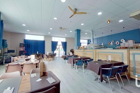 113 sq.m. commercial property for rent in Altafulla, Tarragona, Catalonia, Spain № 5143 - photo 16