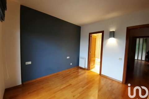 Сasa de 3 dormitorios en alquiler en Sant Vicenc De Montalt, Barcelona, Cataluña, Spain № 5148 - foto 17