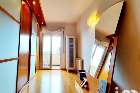 Сasa de 3 dormitorios en alquiler en Sant Vicenc De Montalt, Barcelona, Cataluña, Spain № 5148 - foto 22