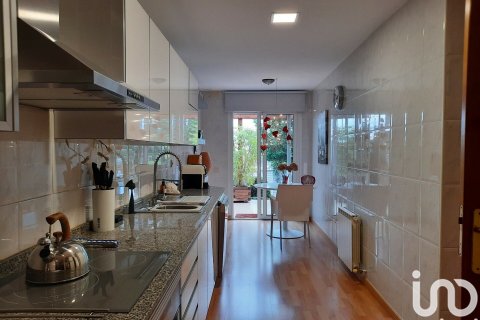 Сasa de 3 dormitorios en alquiler en Sant Vicenc De Montalt, Barcelona, Cataluña, Spain № 5148 - foto 7