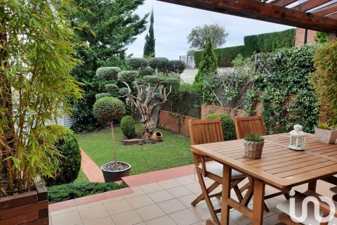 Сasa de 3 dormitorios en alquiler en Sant Vicenc De Montalt, Barcelona, Cataluña, Spain № 5148 - foto 25