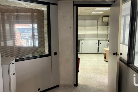 Снять в аренду офис в Молле-дель-Вальес, Испания 170м², № 5145 - фото 9