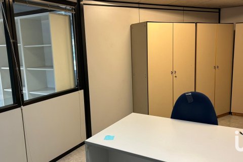 Снять в аренду офис в Молле-дель-Вальес, Испания 170м², № 5145 - фото 13