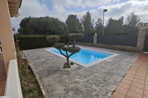 3 bedrooms house for sale in L'Ametlla de Mar, Tarragona, Catalonia, Spain № 7508 - photo 16