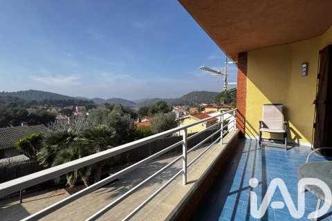 3 bedrooms house for sale in Calafell, Tarragona, Catalonia, Spain № 7506 - photo 2