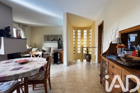3 bedrooms house for sale in Calafell, Tarragona, Catalonia, Spain № 7506 - photo 3