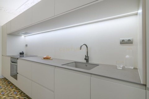 Купить дом в Старый город, Барселона, Испания с 2 спальни, 95м², № 2311 - фото 13