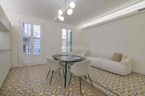 Купить квартиру в Старый город, Барселона, Испания с 2 спальни, 95м², № 2314 - фото 26