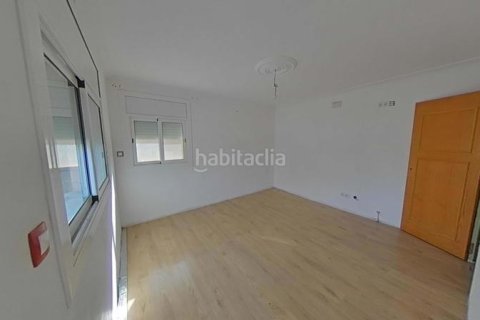 Купить дом в Санта-Эулалия де Ронкана, Испания с 4 спальни, 256м², № 2312 - фото 20