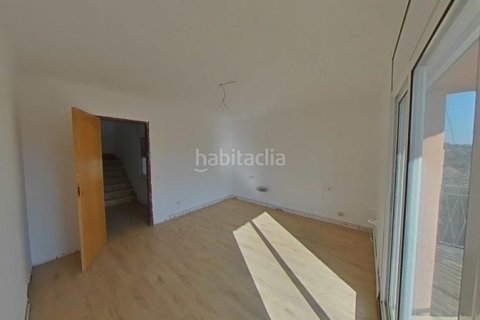 Купить дом в Санта-Эулалия де Ронкана, Испания с 4 спальни, 256м², № 2312 - фото 15