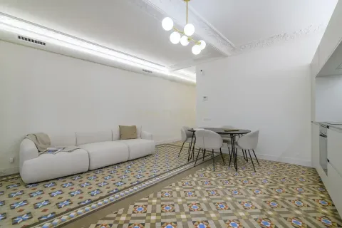 Купить квартиру в Старый город, Барселона, Испания с 2 спальни, 95м², № 2313 - фото 16