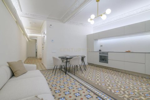 Купить квартиру в Старый город, Барселона, Испания с 2 спальни, 95м², № 2313 - фото 24