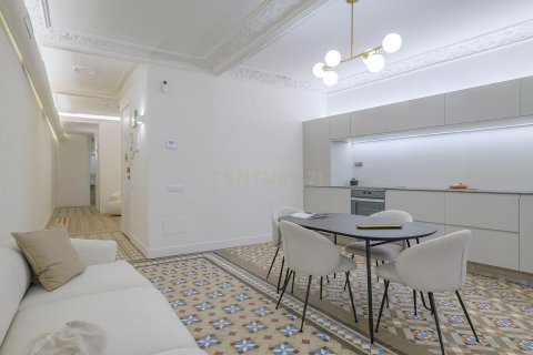Купить квартиру в Старый город, Барселона, Испания с 2 спальни, 95м², № 2313 - фото 27