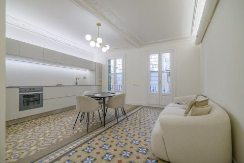 Купить квартиру в Старый город, Барселона, Испания с 2 спальни, 95м², № 2313 - фото 21