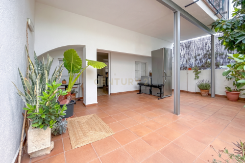3 bedrooms house for sale in Badalona, Barcelona, Catalonia, Spain № 7306 - photo 25