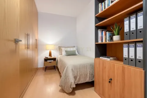 3 bedrooms house for sale in Badalona, Barcelona, Catalonia, Spain № 7306 - photo 6