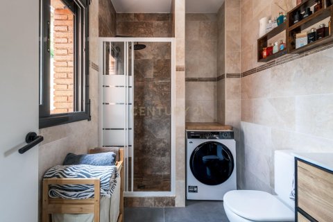 2 bedrooms house for sale in Terrassa, Barcelona, Catalonia, Spain № 7304 - photo 29