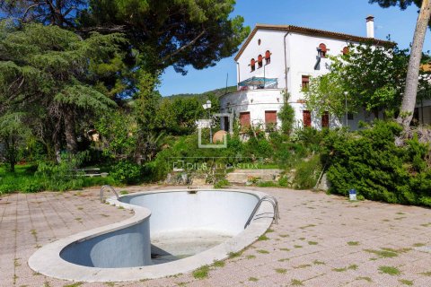 9 chambres villa à vendre à Premia De Dalt, Barcelona, Catalonia, Spain № 4502 - photo 25