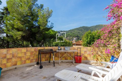 9 chambres villa à vendre à Premia De Dalt, Barcelona, Catalonia, Spain № 4502 - photo 20